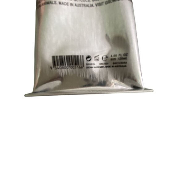 Grown Alchemist Intensive Body Exfoliant Inca-Inchi Pumice & Activated Charcoal - Picture 11 of 13